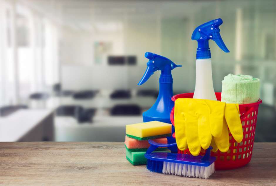 Productos esenciales para la limpieza del hogar